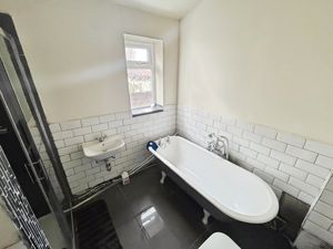 Bathroom- click for photo gallery